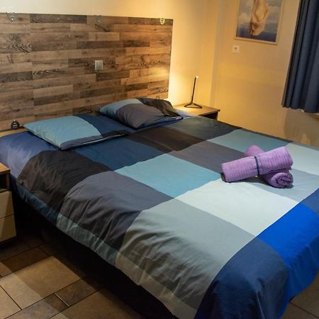 Handcrafted Unique Flat, 200M From The Acropolis Atene Esterno foto