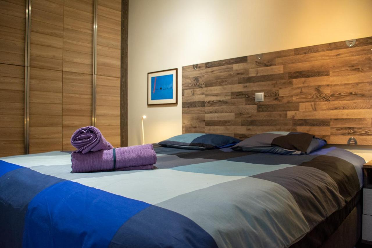 Handcrafted Unique Flat, 200M From The Acropolis Atene Esterno foto